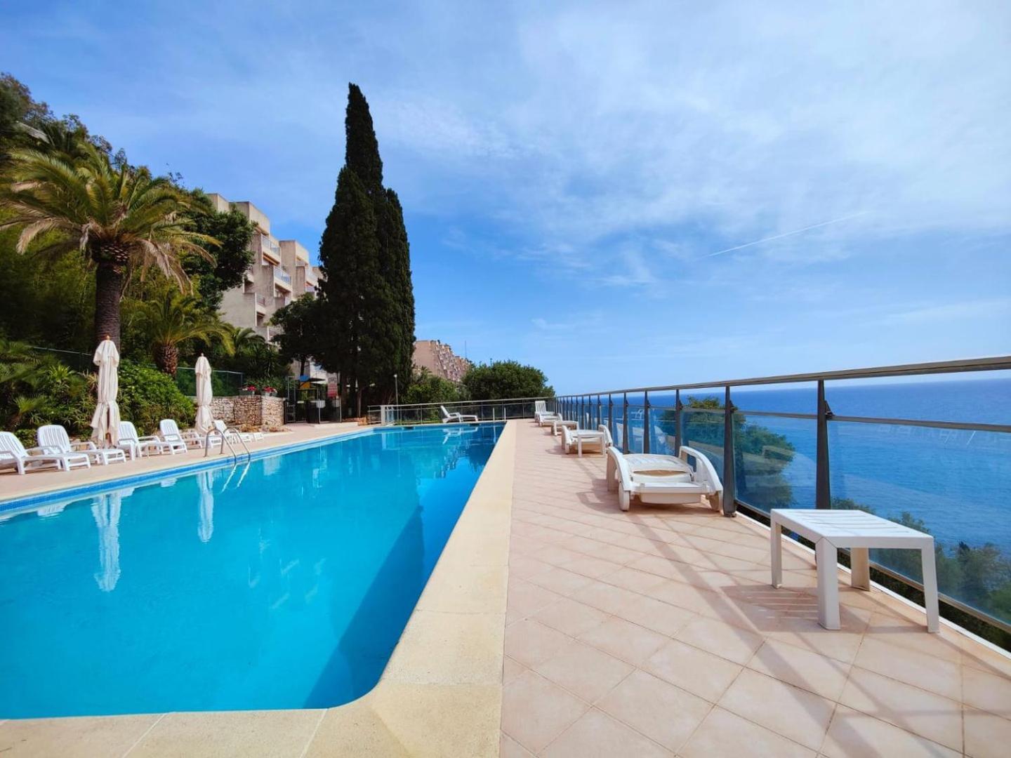 Le Coq Massolin Roquebrune-Cap-Martin Dış mekan fotoğraf
