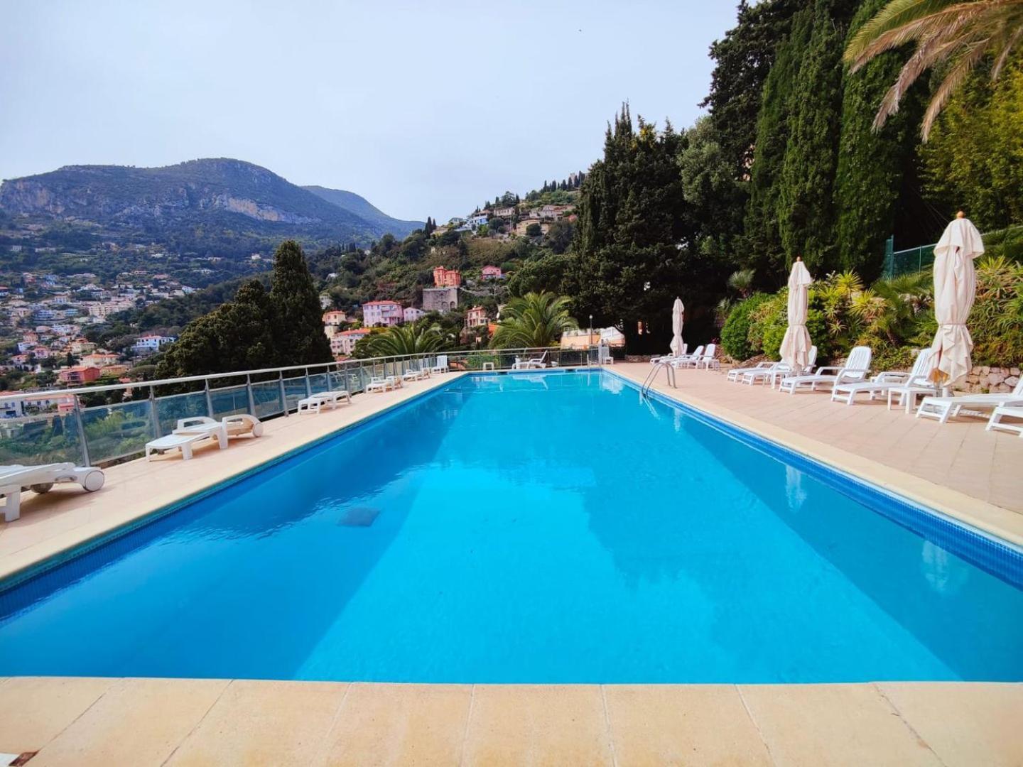 Le Coq Massolin Roquebrune-Cap-Martin Dış mekan fotoğraf